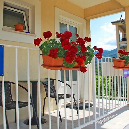 Kolmanic, Sea View, Free Privat Parking *